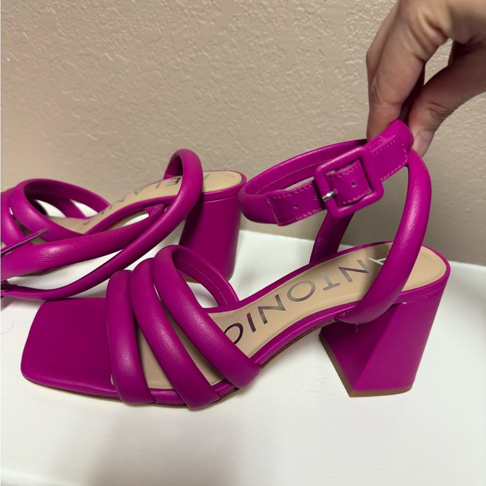 Antonio Melani Women's Pink Heeled Sandals